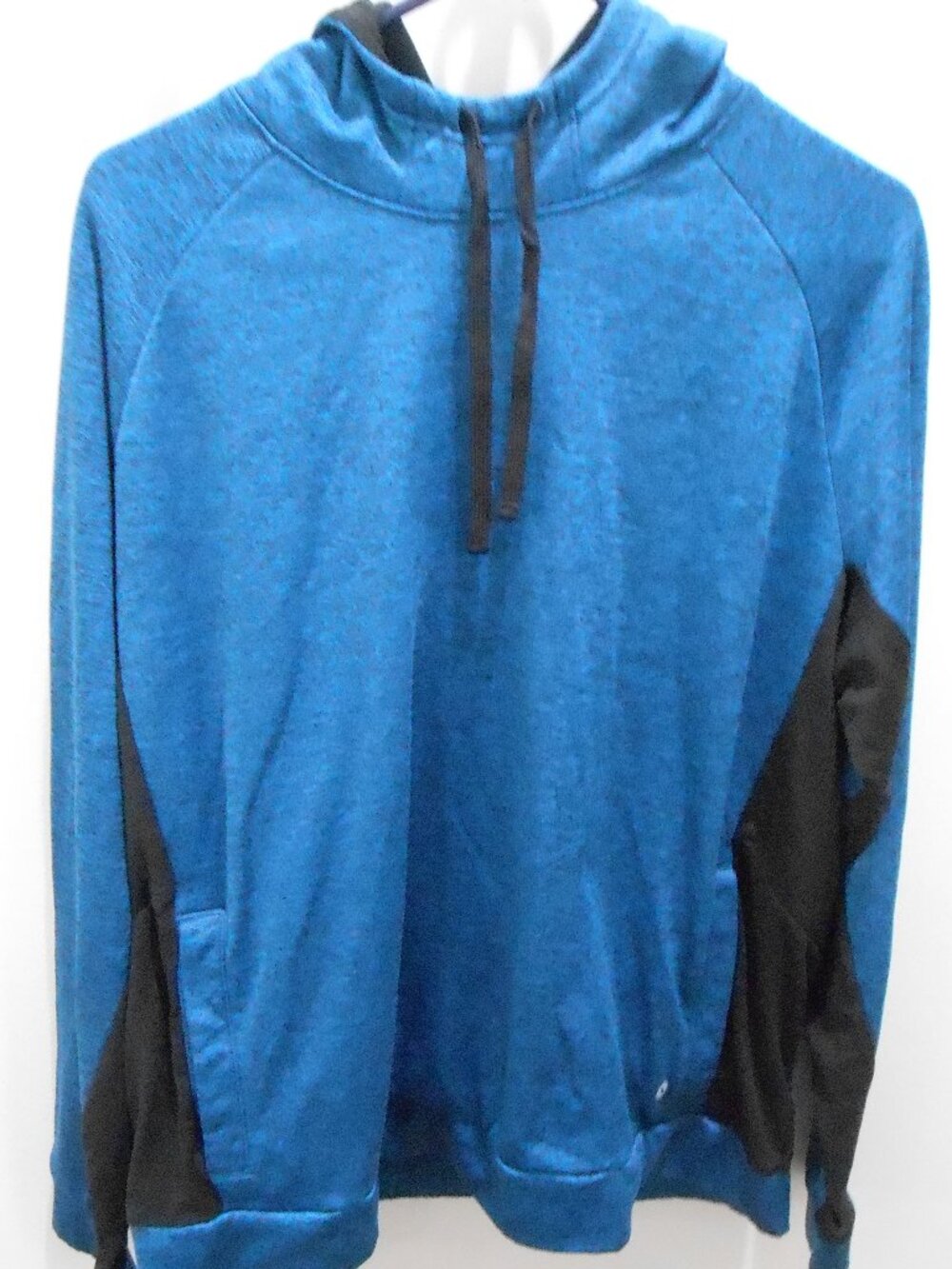 Men's Xersion Training Blue & Black Pullover Hoodie Sweatshirt Pockets Size-Lg